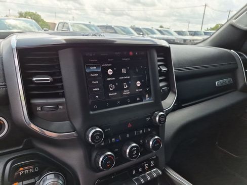 Used 2022 RAM 1500 Laramie w/ Sport Appearance Package AWD/4WD image 28