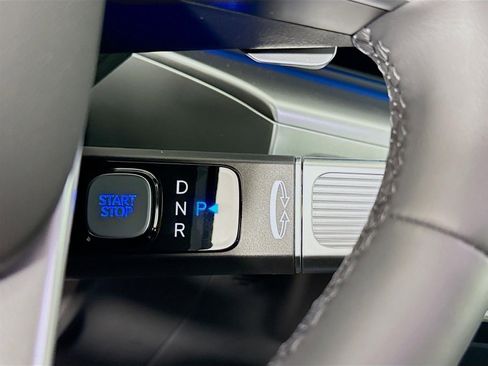 New 2026 Hyundai Ioniq 9 SEL image 18