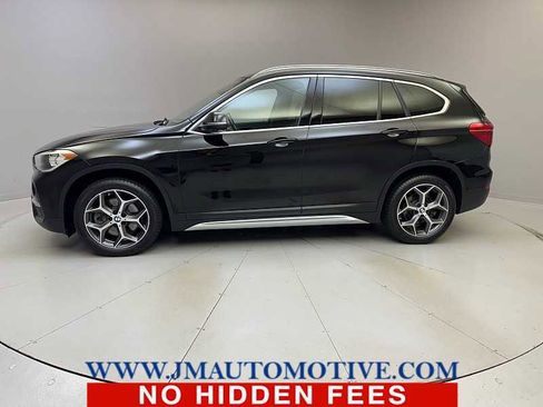 Used 2018 BMW X1 xDrive28i w/ Convenience Package AWD/4WD image 2