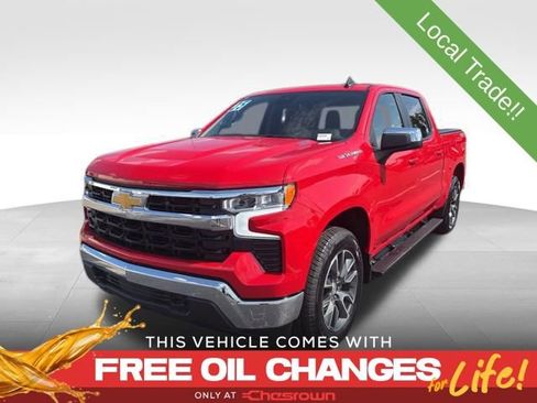 Used 2025 Chevrolet Silverado 1500 LT image 1