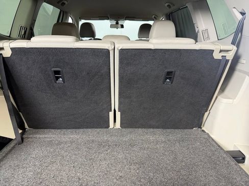 Used 2019 Volkswagen Atlas SE FWD image 29