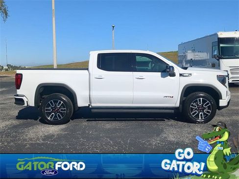 Used 2025 GMC Sierra 1500 AT4 w/ AT4 Premium Package image 4