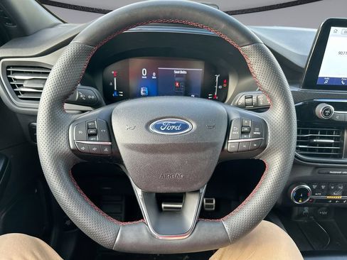Used 2023 Ford Escape ST-Line w/ Cold Weather Package FWD image 14