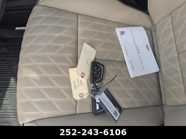 Used 2026 Cadillac Lyriq Signature Luxury w/ Nappa Leather Package AWD/4WD image 13