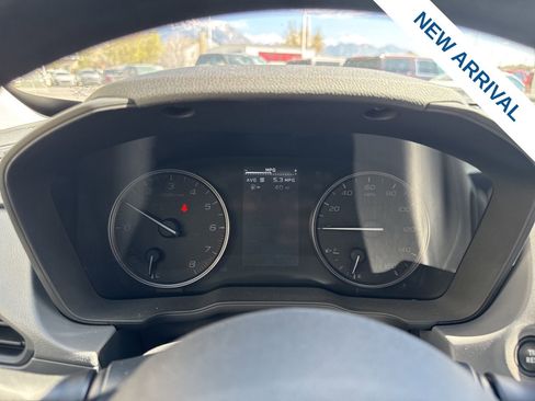 Used 2024 Subaru Crosstrek 2.0i Premium image 23