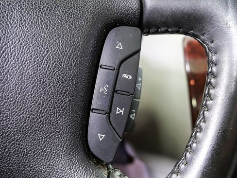 Used 2008 Chevrolet Impala LT w/ Luxury Edition Package image 16