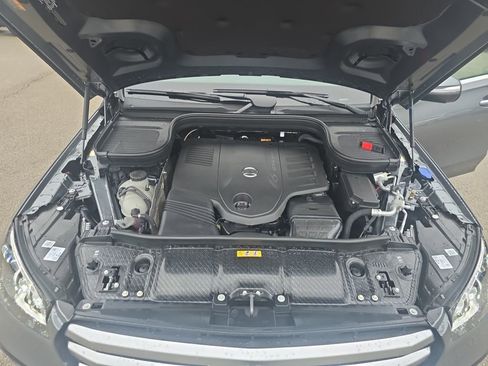 New 2026 Mercedes-Benz GLS 450 4MATIC image 22