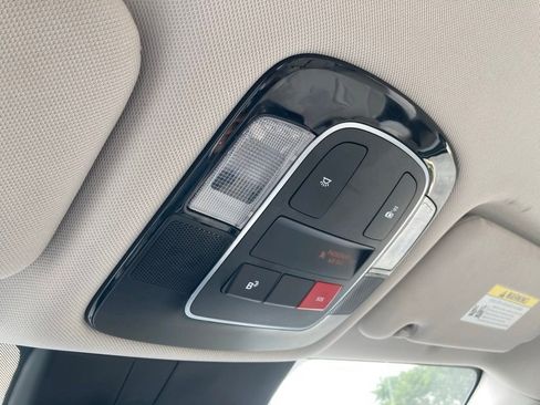 Used 2025 Hyundai Sonata SEL FWD image 25