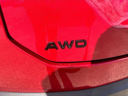 Used 2025 Honda Pilot TrailSport image 29