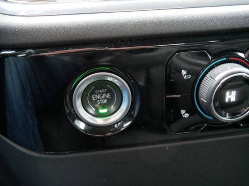 Used 2023 Chevrolet Silverado 1500 LT image 22