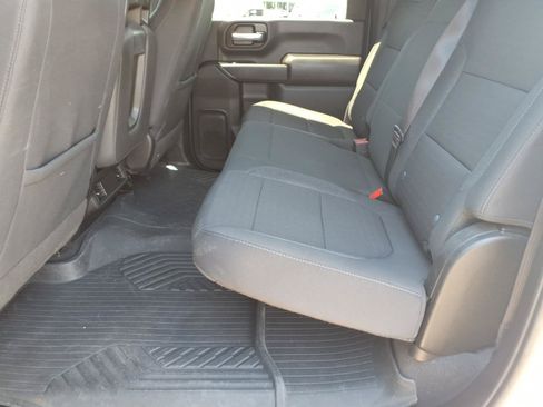 Used 2023 Chevrolet Silverado 2500 LT AWD/4WD image 14