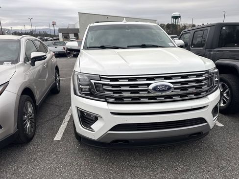 Used 2021 Ford Expedition Max Limited image 4