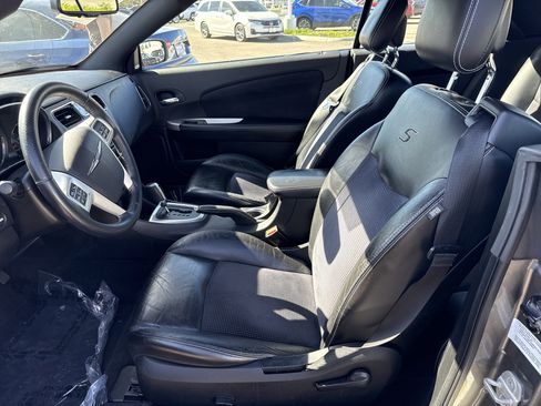 Used 2013 Chrysler 200 S image 12