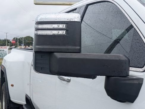 Used 2021 GMC Sierra 3500 Denali w/ Denali Ultimate Package AWD/4WD image 10