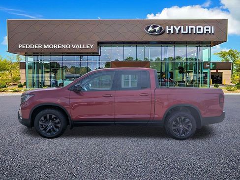 Used 2023 Honda Ridgeline Sport image 7