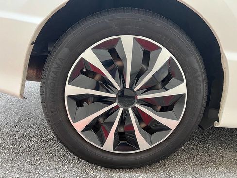 Used 2007 Honda Civic LX image 41