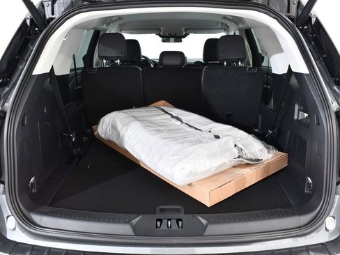 New 2026 Ford Explorer Active image 22