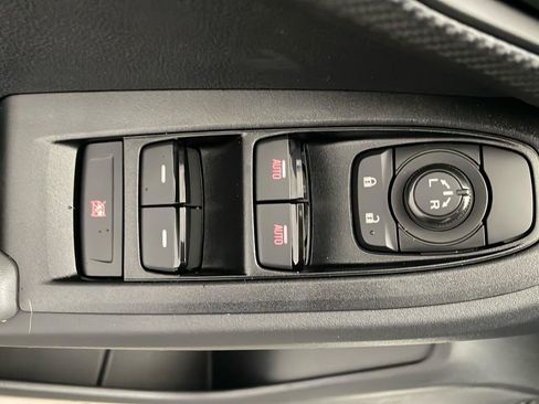 Used 2025 Subaru Crosstrek 2.5i Wilderness w/ Wilderness Package image 10