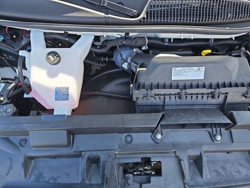 Used 2024 GMC Savana 2500 Work Van w/ Driver Convenience Package image 31