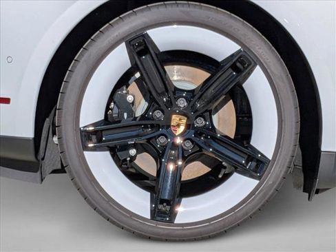 New 2025 Porsche Taycan 4S image 26
