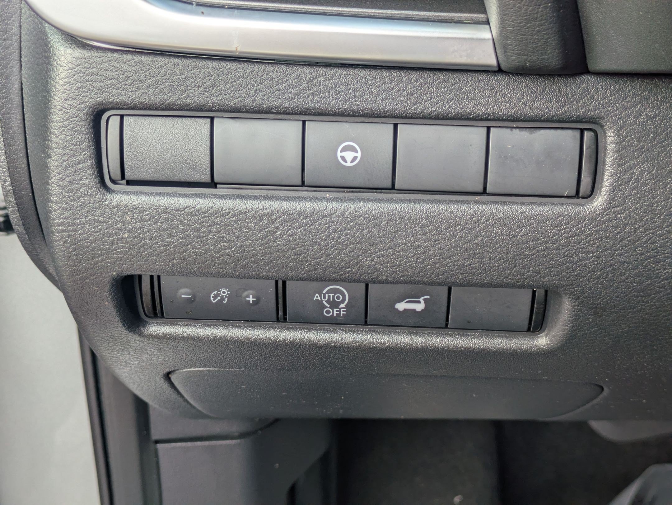 Certified 2024 Nissan Rogue SV AWD/4WD image 17