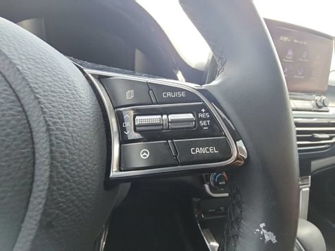 Used 2023 Kia Seltos S w/ Navigation Package AWD/4WD image 27