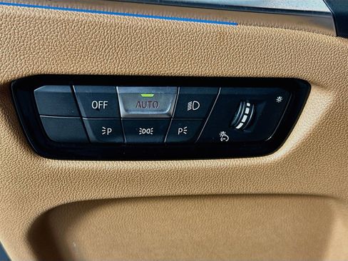 Used 2023 BMW i4 eDrive35 w/ Premium Package RWD image 17