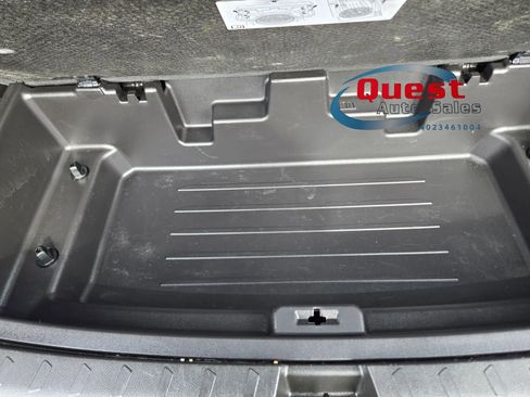 Used 2022 Chevrolet Traverse LT AWD/4WD image 57