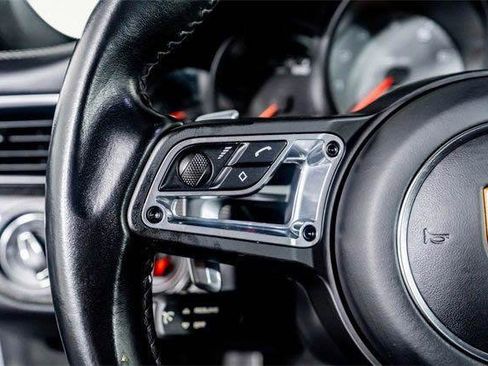 Used 2019 Porsche 911 Carrera 4S AWD/4WD image 38