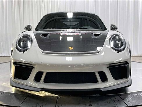 Used 2019 Porsche 911 GT3 RS image 13