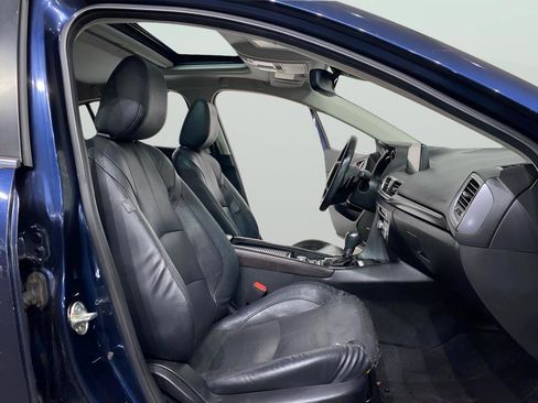 Used 2017 MAZDA MAZDA3 Grand Touring w/ Premium Equipment Package image 12