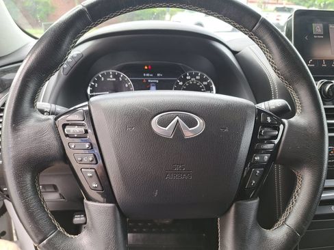 Used 2022 INFINITI QX80 Luxe w/ Cargo Package AWD/4WD image 11