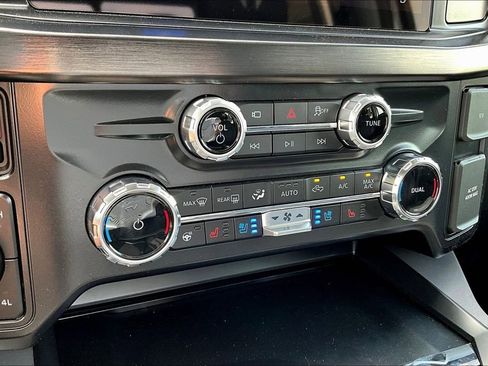 New 2026 Ford F250 Lariat w/ Black Appearance Package AWD/4WD image 20