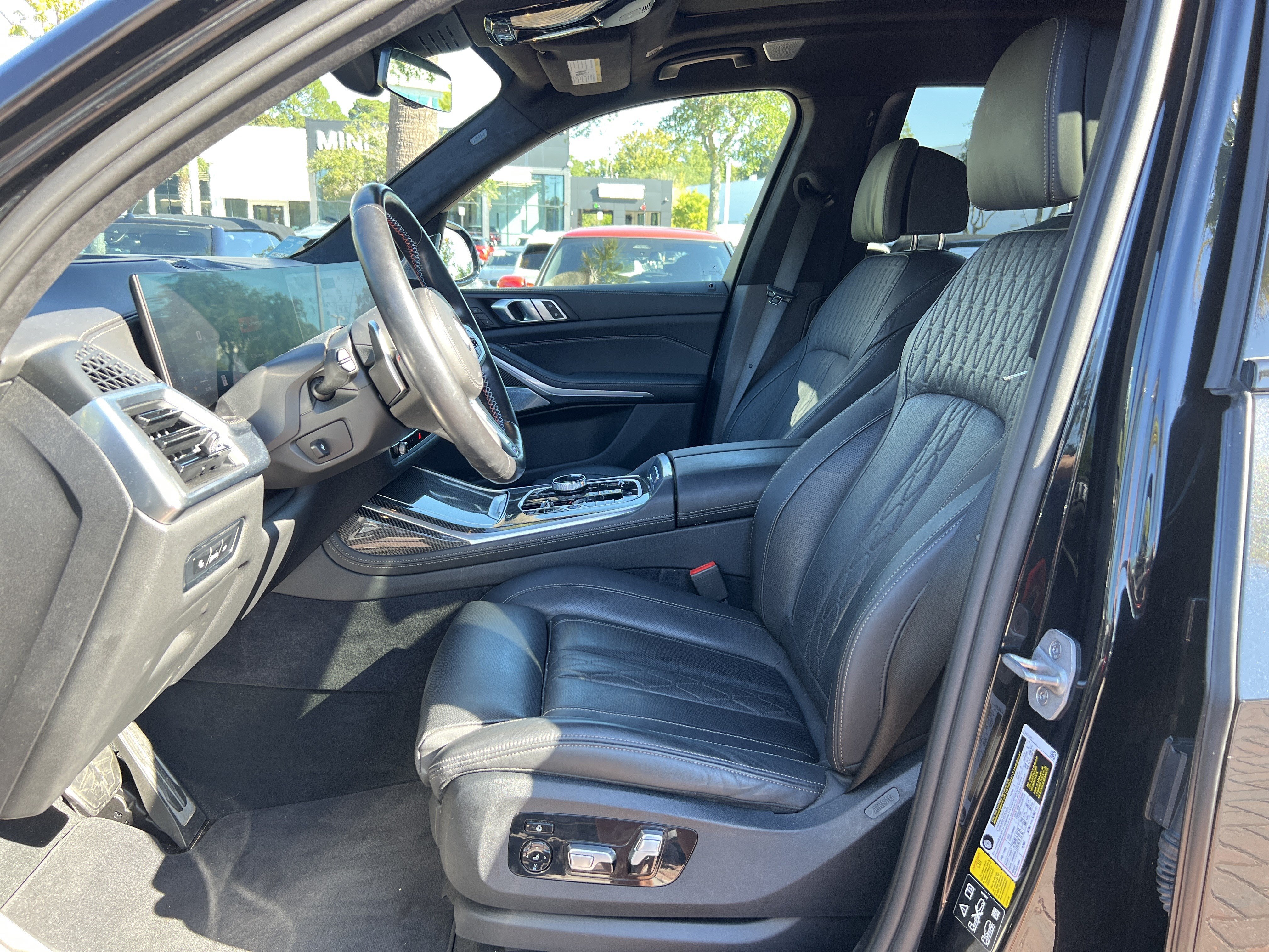 Certified 2024 BMW X7 M60i w/ Executive Package AWD/4WD image 16