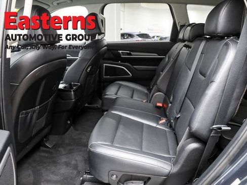 Used 2022 Kia Telluride LX image 22
