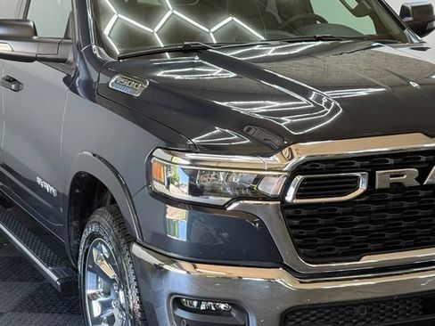 Used 2025 RAM 1500 Big Horn AWD/4WD image 2