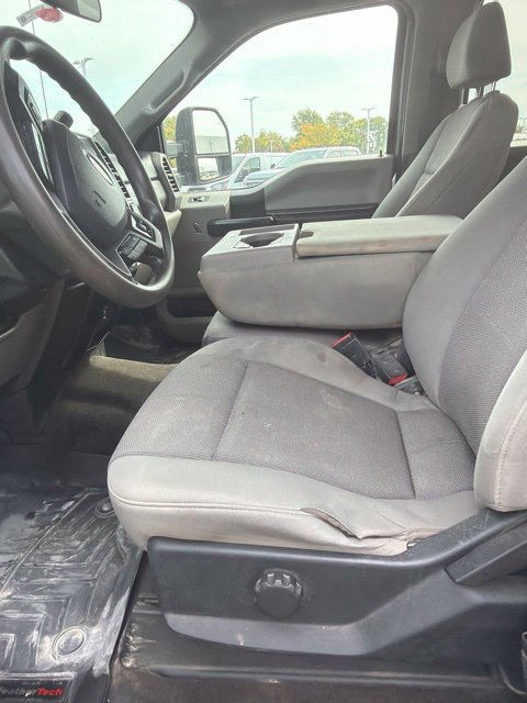 Used 2020 Ford F350 XL w/ STX Appearance Package AWD/4WD image 25