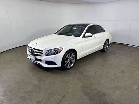 Used 2018 Mercedes-Benz C 300 4MATIC Sedan image 23