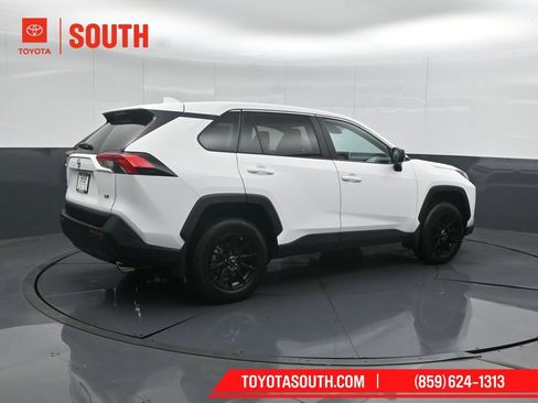 Used 2023 Toyota RAV4 LE FWD image 2