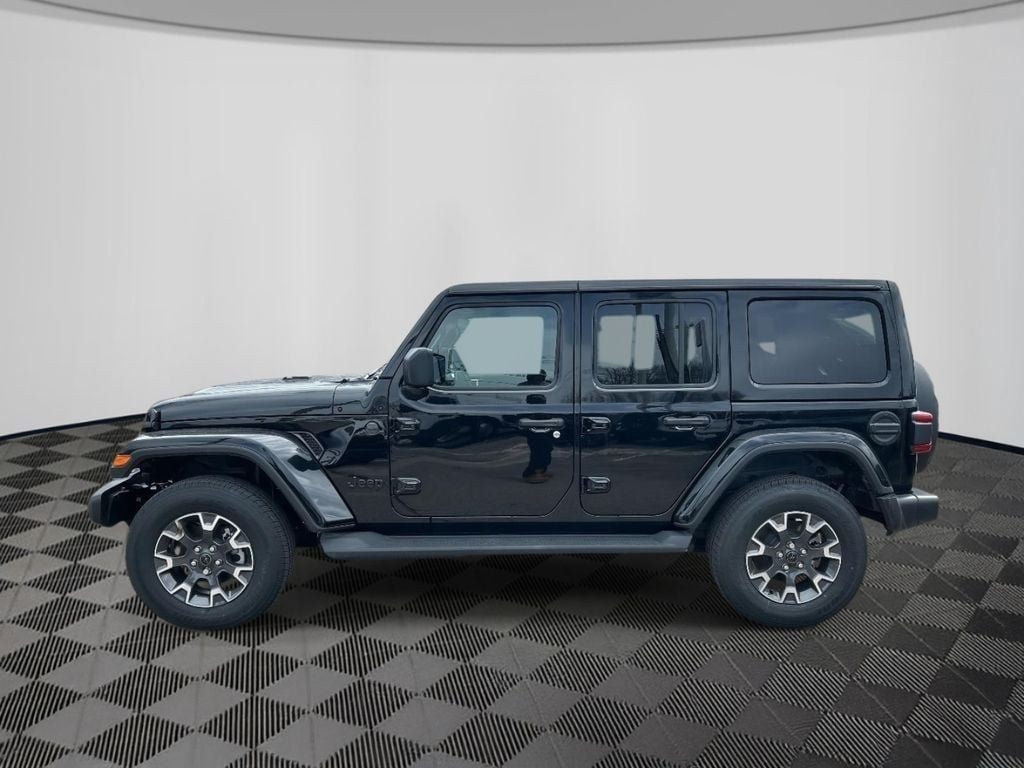 New 2026 Jeep Wrangler Unlimited Sahara AWD/4WD image 2