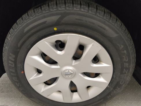 Used 2019 Nissan Rogue Sport S image 31