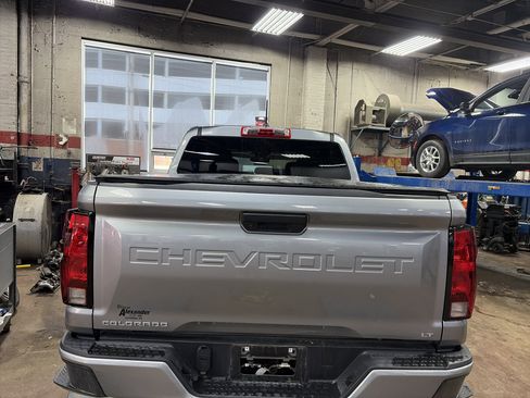 Certified 2024 Chevrolet Colorado LT image 7
