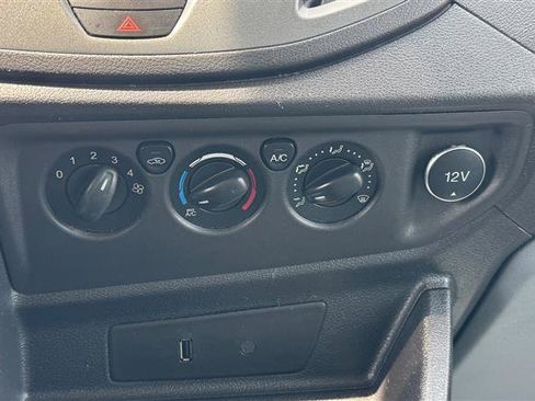 Used 2019 Ford Transit 350 138 RWD image 37