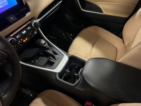 New 2025 Toyota RAV4 XLE image 20