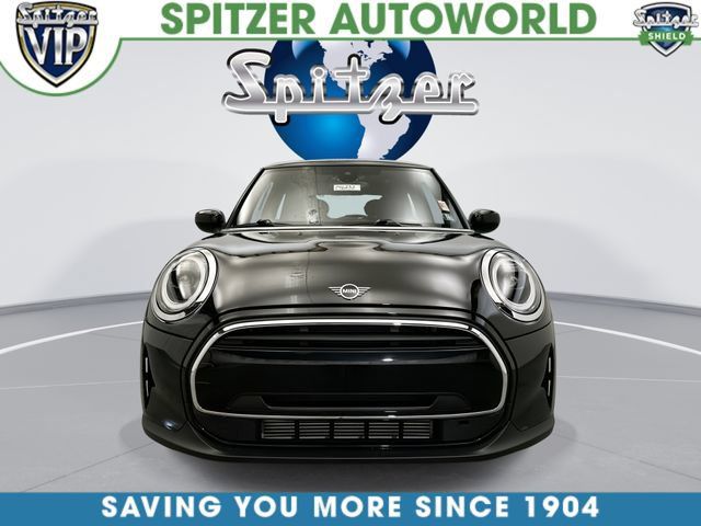 Used 2024 MINI Cooper 2-Door Hardtop FWD image 5