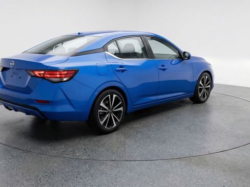 Used 2025 Nissan Sentra SV FWD image 9