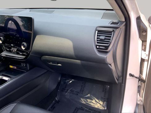 Used 2024 Lexus NX 350 AWD image 19