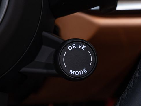 Used 2025 Porsche 911 Carrera image 54