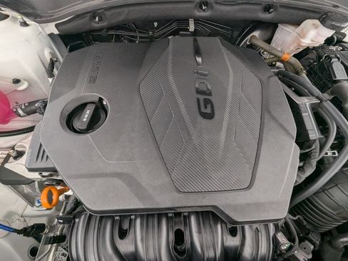 Used 2023 Kia Sportage SX FWD image 9