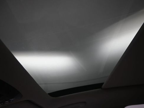Used 2025 Kia Sorento S w/ Panoramic Sunroof Package FWD image 29